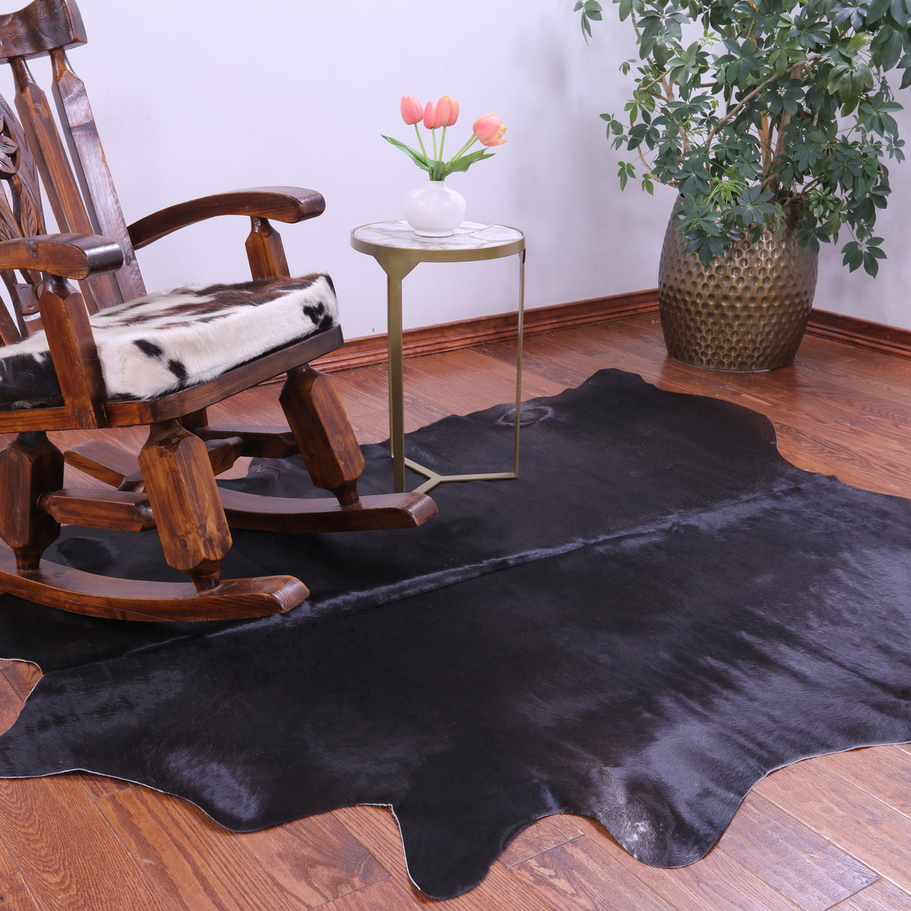 Black Natural Cowhide Rug