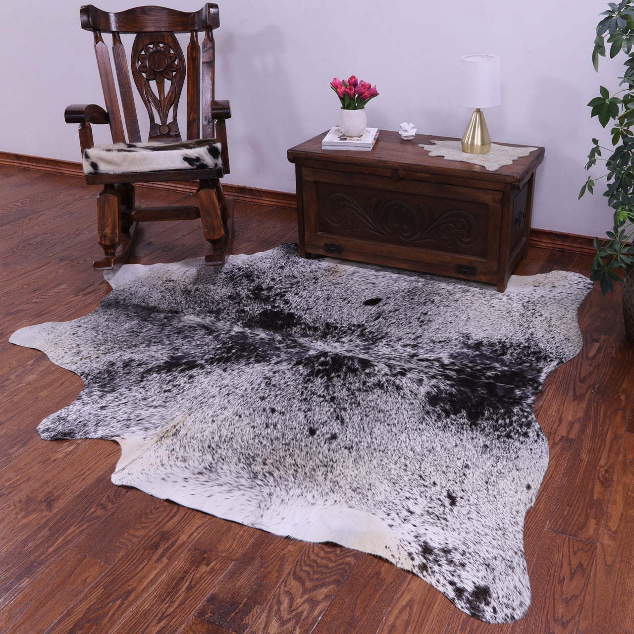 Black Salt & Pepper Natural Cowhide Rug