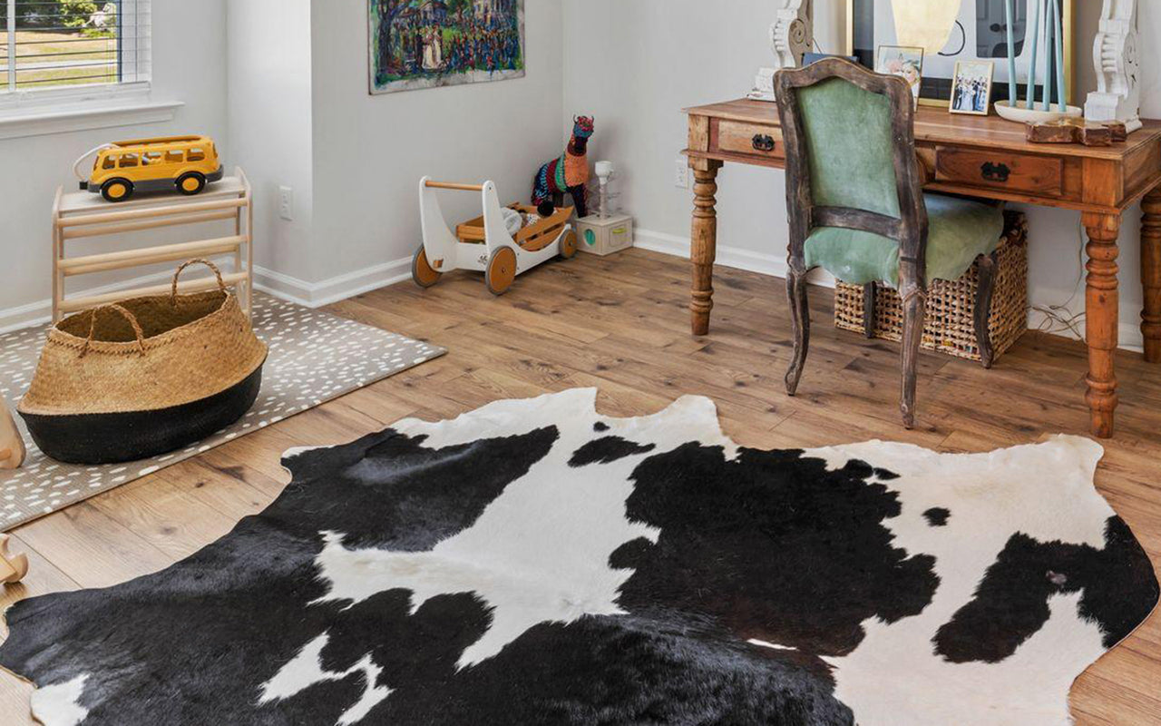 Black & White Natural Cowhide Rug