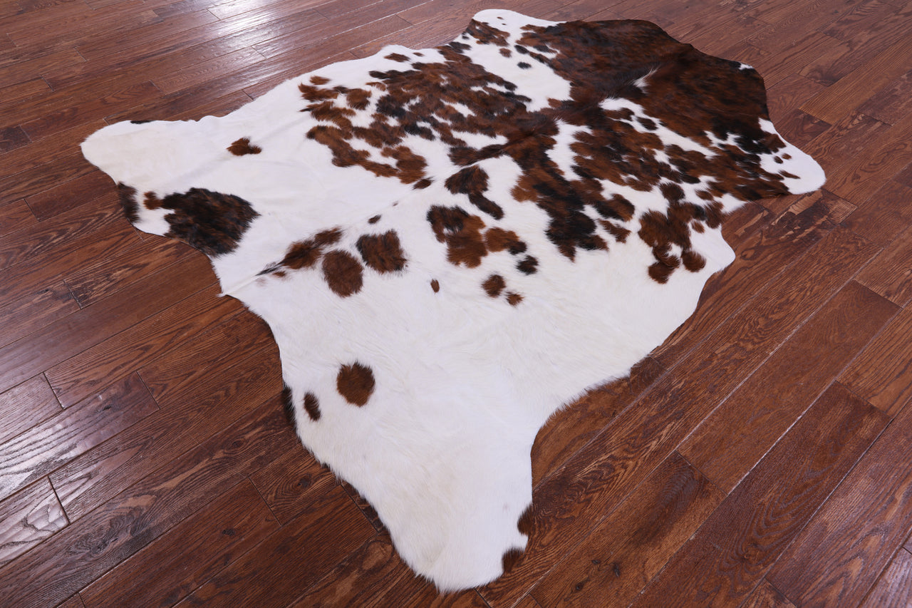Tricolor Natural Cowhide Rug - X-Large 7'0"H x 5'11"W