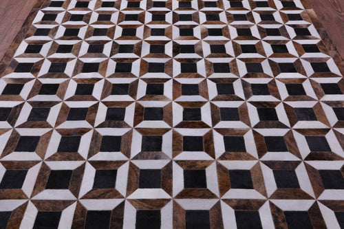 Brown & White Patchwork Natural Black Cowhide Rug - 7' 0