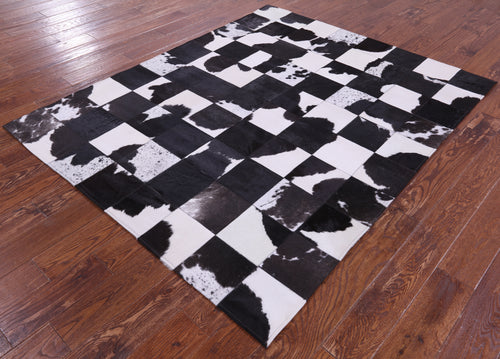 Salt & Pepper Patchwork Natural Black & White Cowhide Rug - 5' 3