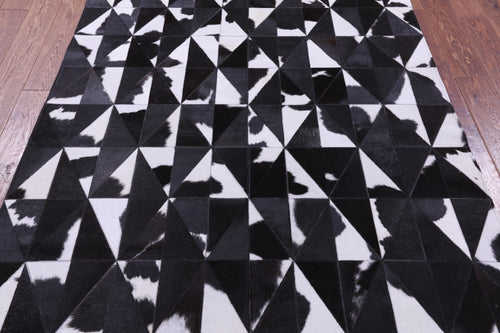 Black & White Patchwork Natural Cowhide Rug - 4' 11