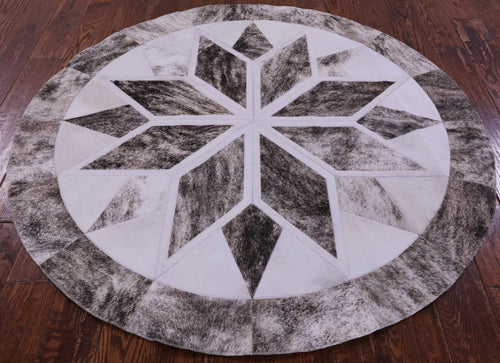Brindle Round Patchwork Natural Cowhide Rug - 5' 0