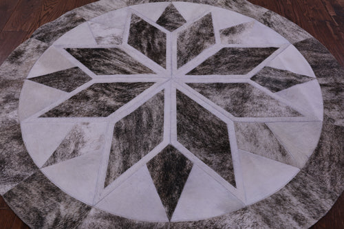 Brindle Round Patchwork Natural Cowhide Rug - 5' 0