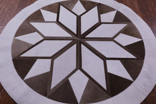 Brown & White Round Patchwork Natural Cowhide Rug - 5' 0