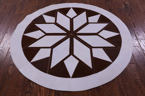 Brown & White Round Patchwork Natural Cowhide Rug - 5' 0