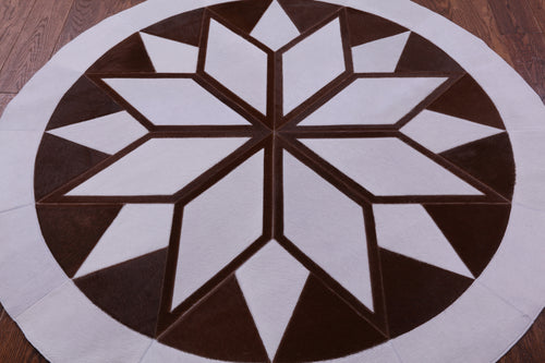Brown & White Round Patchwork Natural Cowhide Rug - 5' 0