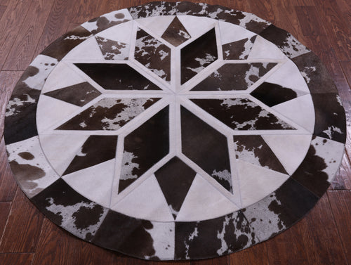 Brown & White Round Star Patchwork Natural Cowhide Rug - 5' 0