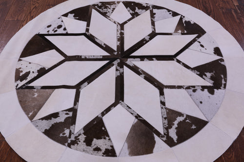 Brown & White Round Patchwork Natural Cowhide Rug - 5' 0