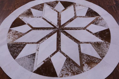 Brown & White Round Patchwork Natural Cowhide Rug - 5' 0