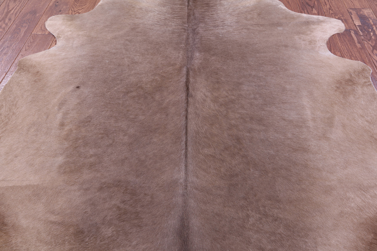 Champagne Natural Cowhide Rug - Large 6' 7"H x 6' 5"W