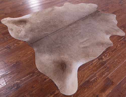 Champagne Natural Cowhide Rug - Large 6' 7