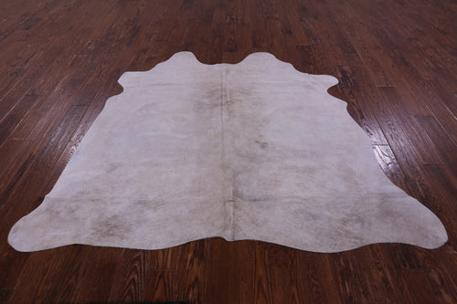 Beige Natural Cowhide Rug - Medium 5' 10