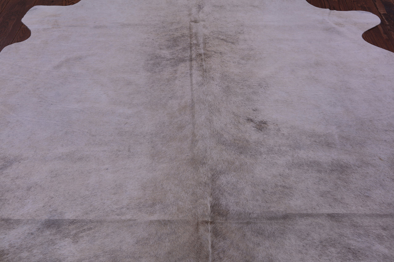 Beige Natural Cowhide Rug - Medium 5' 10"H x 6' 7"W