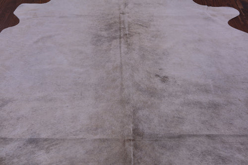 Beige Natural Cowhide Rug - Medium 5' 10