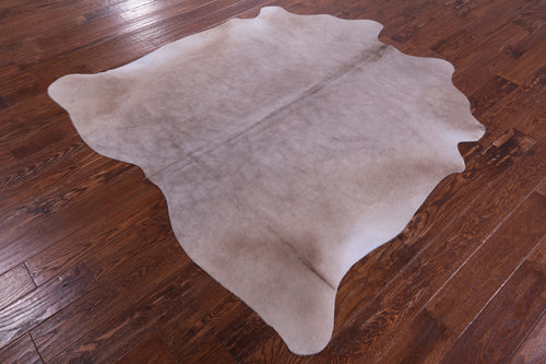 Beige Natural Cowhide Rug - Medium 6' 0