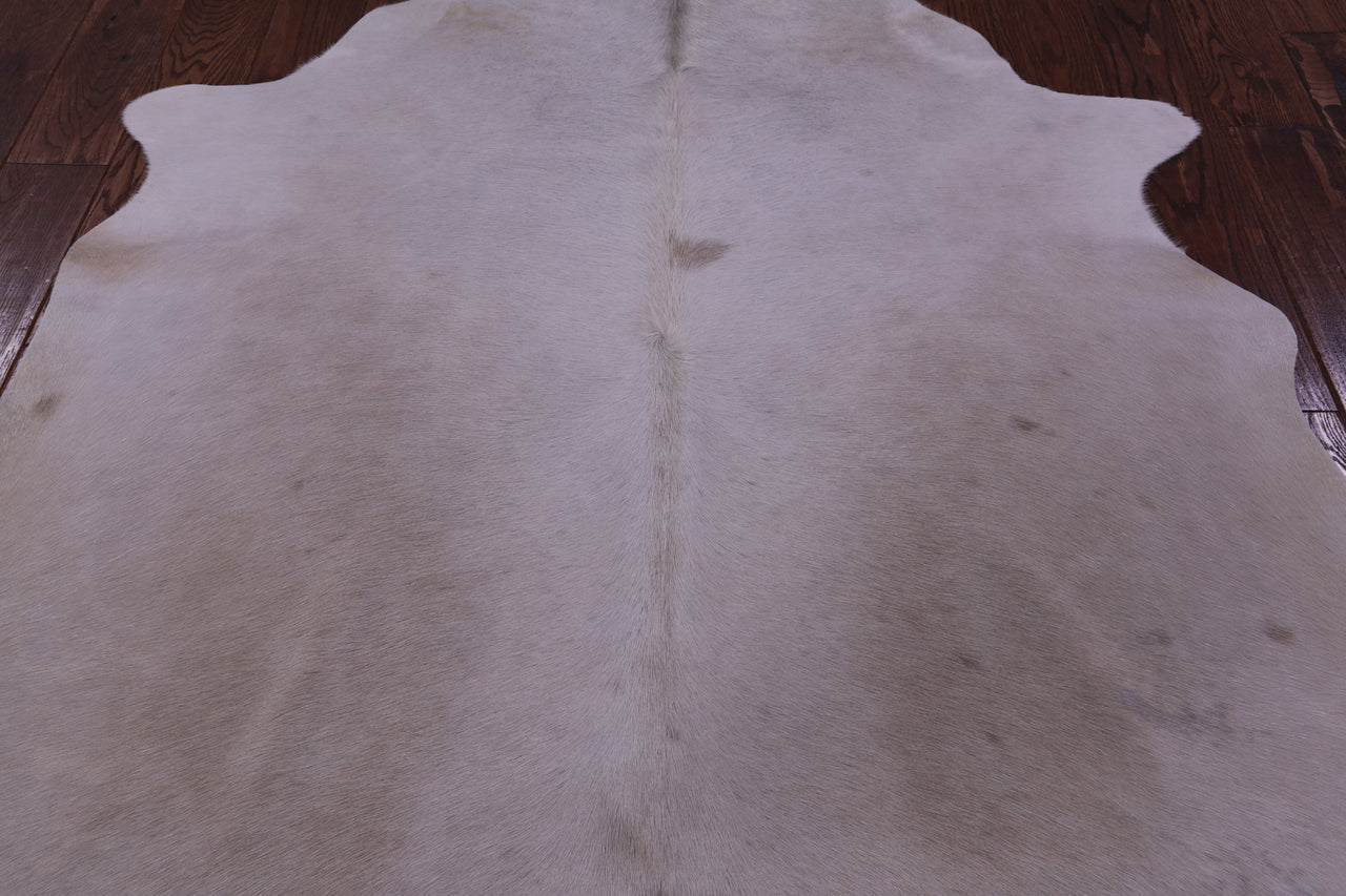 Beige Natural Cowhide Rug - Small 5' 7"H x 5' 2"W