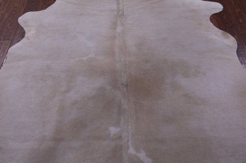 Beige Natural Cowhide Rug - Medium 5' 9