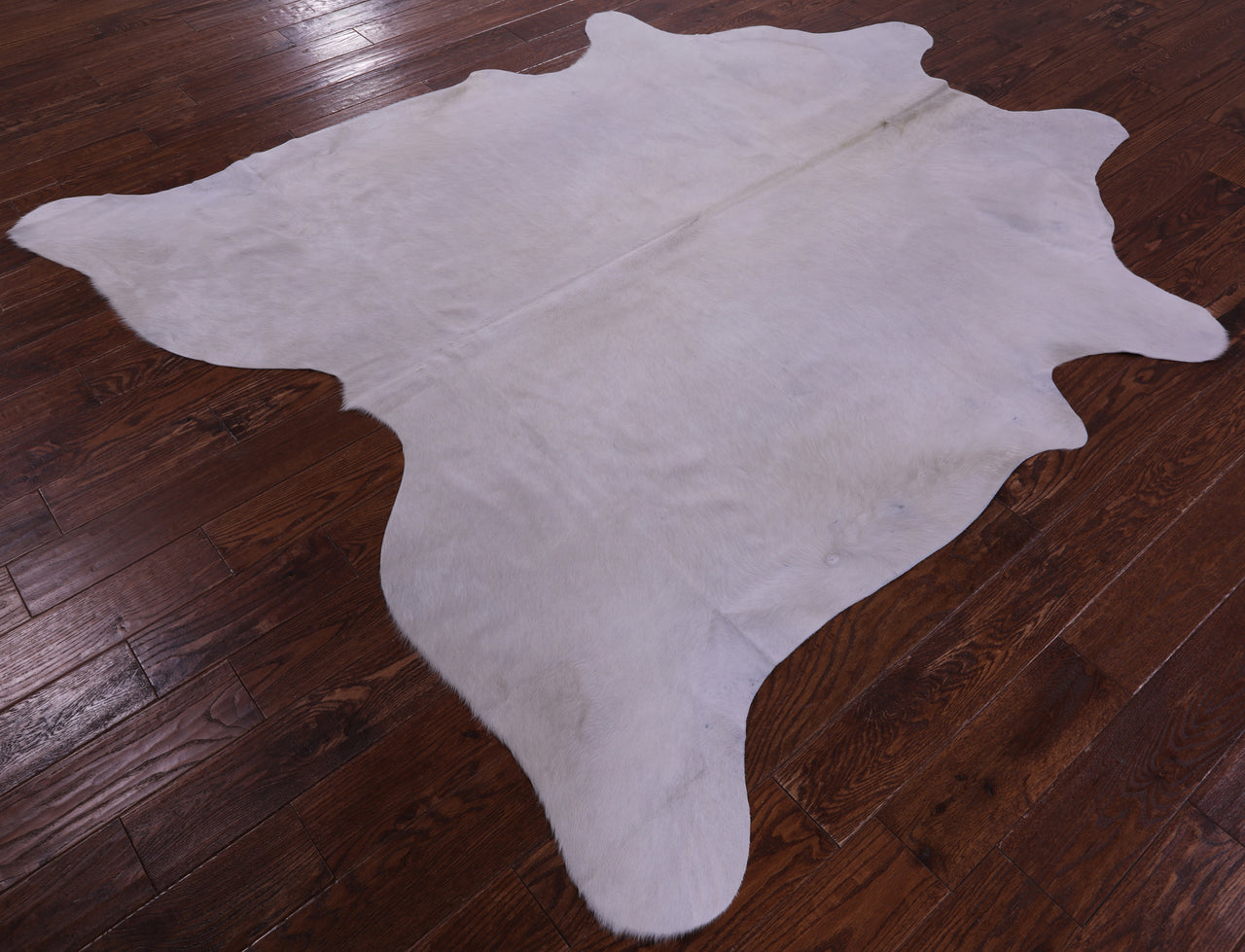 White Natural Cowhide Rug - XX-Large 7' 8"H x 6' 9"W