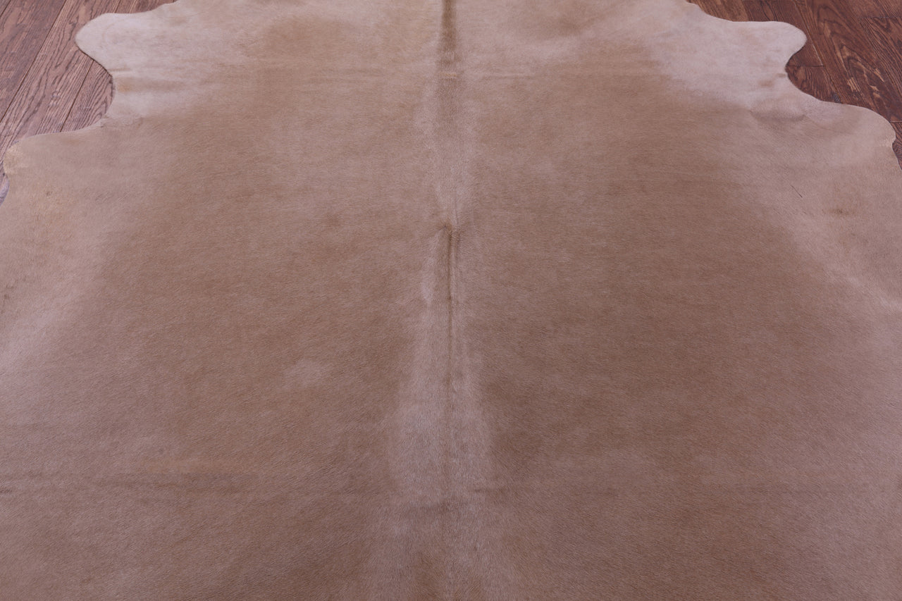 Light Brown Natural Cowhide Rug - XX-Large 7' 10"H x 7' 0"W
