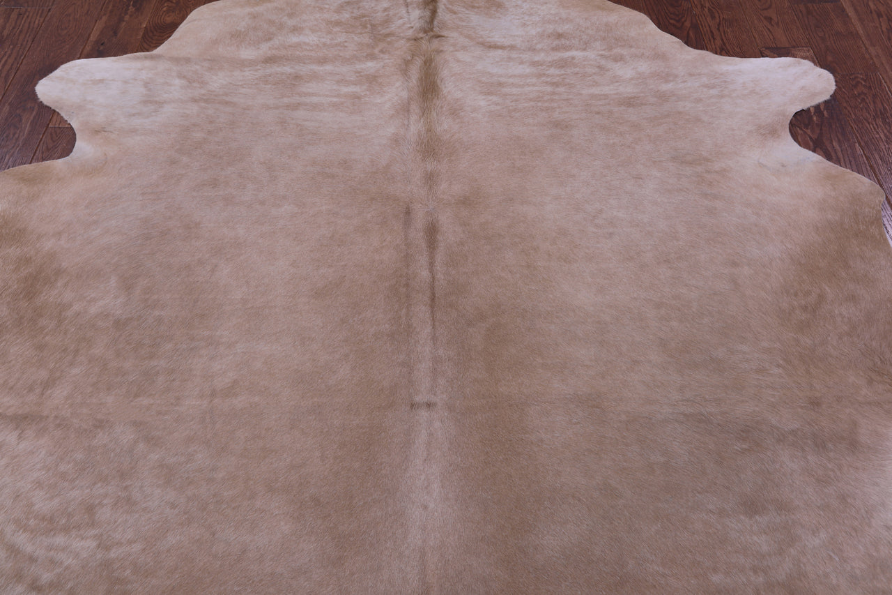 Light Brown Natural Cowhide Rug - X-Large 7' 2"H x 6' 4"W