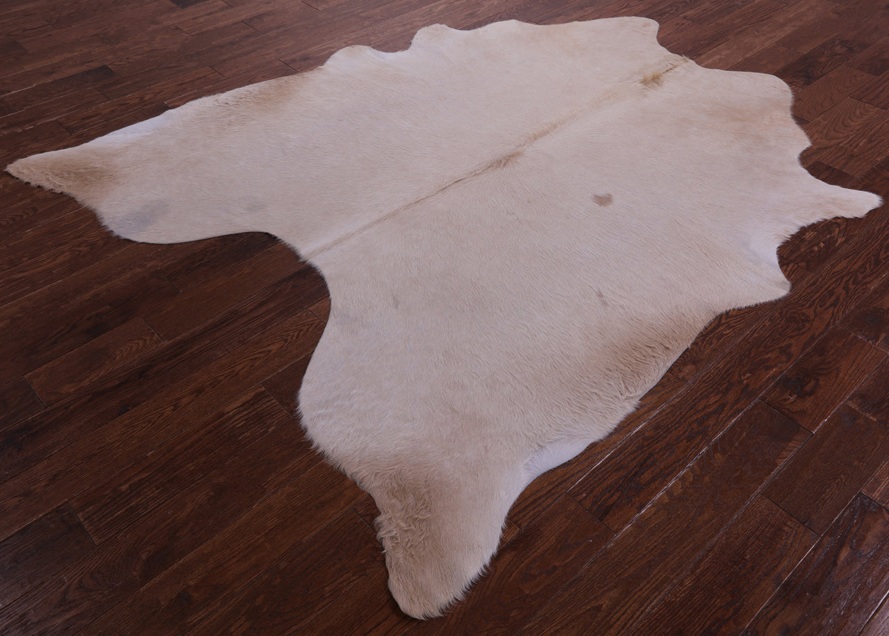 Beige Natural Cowhide Rug - X-Large 7' 5"H x 6' 2"W