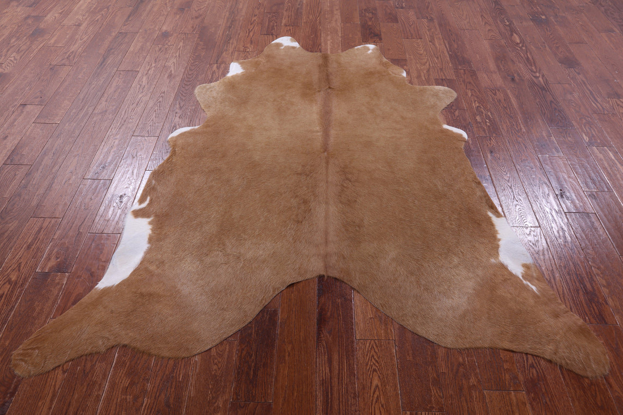 Light Brown Natural Cowhide Rug - Large 6' 10"H x 6' 1"W