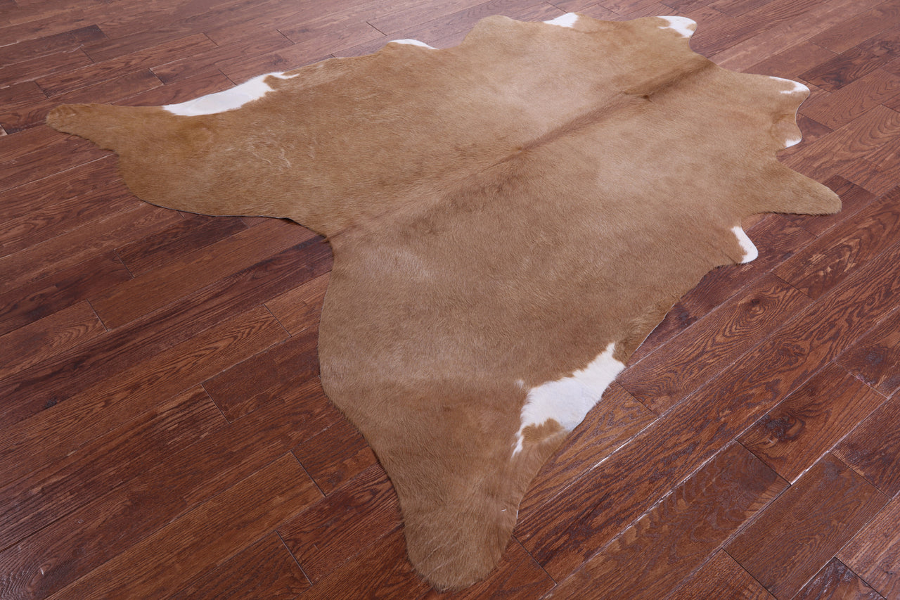 Light Brown Natural Cowhide Rug - Large 6' 10"H x 6' 1"W