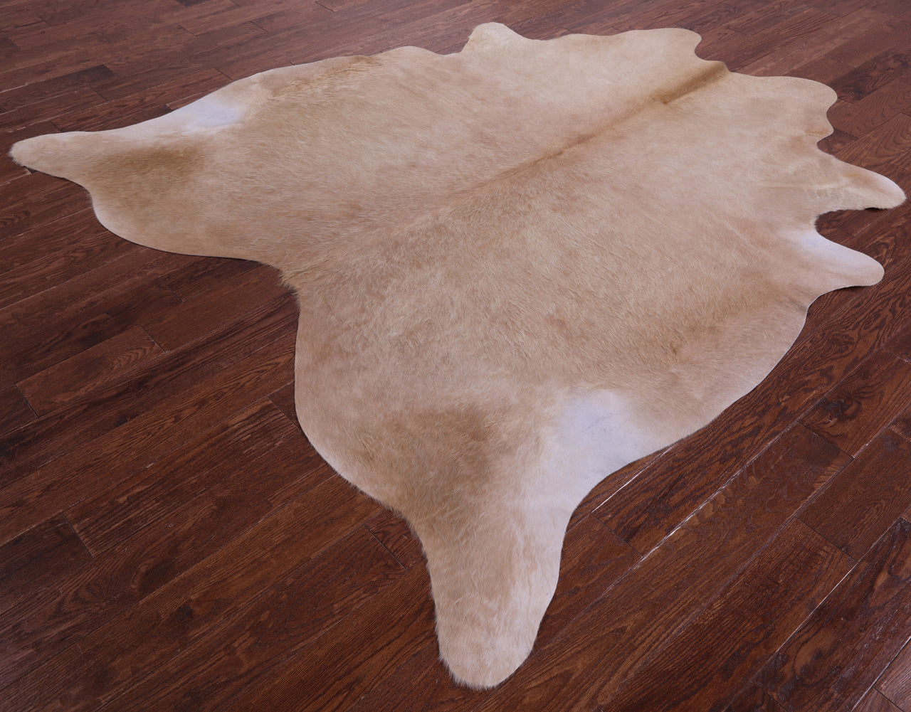 Beige Natural Cowhide Rug - X-Large 7' 5"H x 6' 10"W