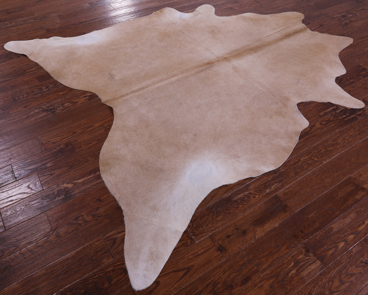 Beige Natural Cowhide Rug - XX-Large 8' 4"H x 7' 5"W