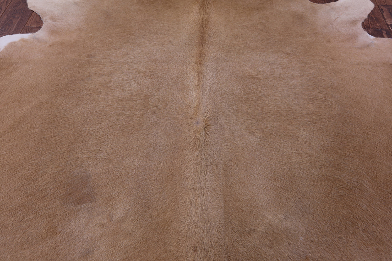 Light Brown Natural Cowhide Rug - XX-Large 8' 1"H x 6' 9"W