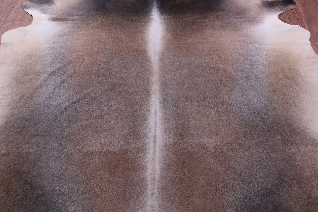 Brown Natural Cowhide Rug - XX-Large 8' 8"H x 7' 7"W