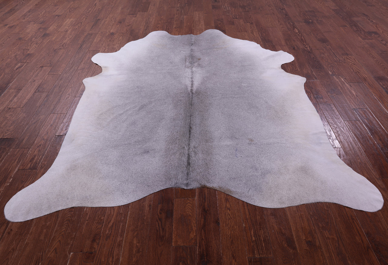 Grey Natural Cowhide Rug - XX-Large 8' 0"H x 7' 2"W