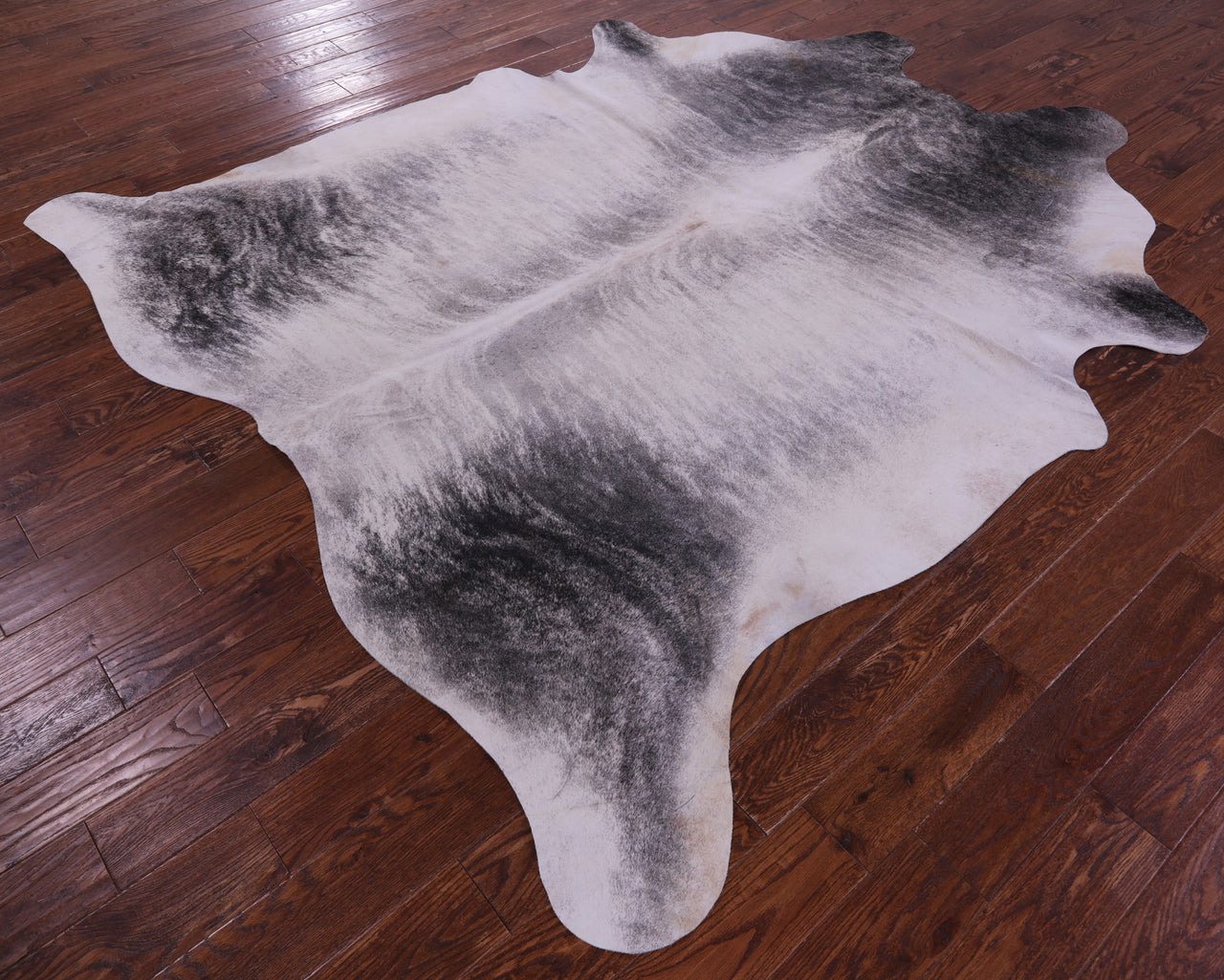 Grey Brindle Natural Cowhide Rug - XX-Large 8' 5"H x 7' 7"W