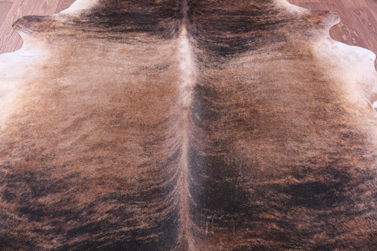 Light Brindle Natural Cowhide Rug - XX-Large 7' 6"H x 6' 8"W