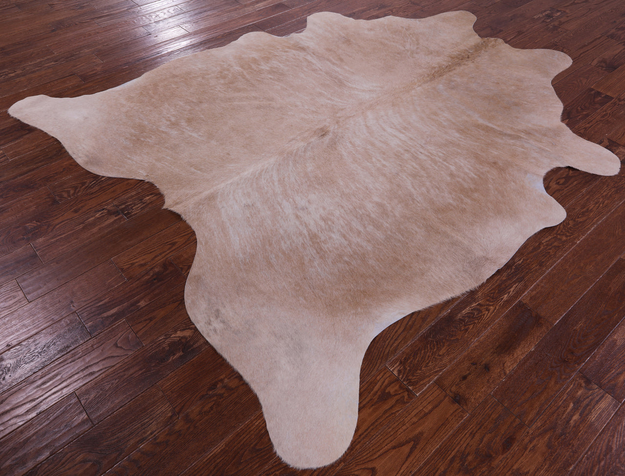 Light Brindle Natural Cowhide Rug - XX-Large 8' 3"H x 7' 1"W