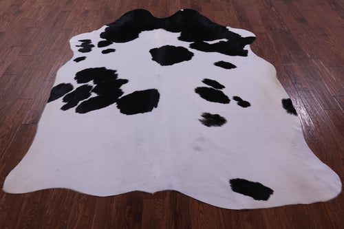 Black & White Natural Cowhide Rug - XX-Large 7' 8