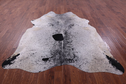 Black Salt & Pepper Natural Cowhide Rug - XX-Large 7' 10