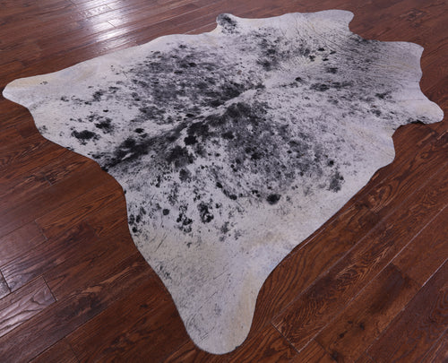 Black Salt & Pepper Natural Cowhide Rug - XX-Large 7' 9