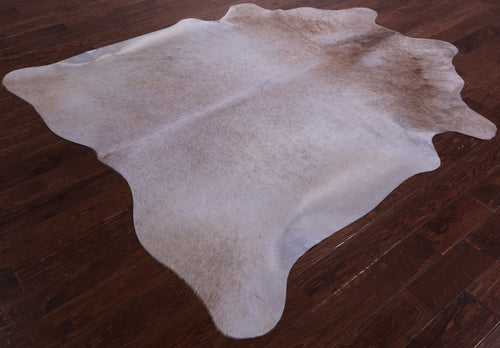 Light Brown Natural Cowhide Rug - XX-Large 7' 5