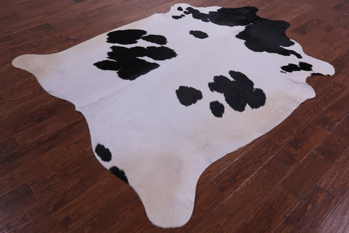 Black & White Natural Cowhide Rug - XX-Large 8' 0