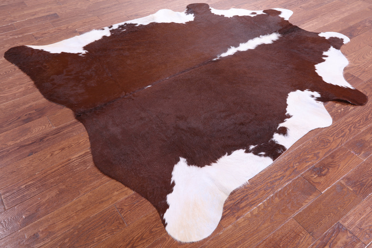 Brown & White Natural Cowhide Rug - XX-Large 7' 7"H x 6' 6"W
