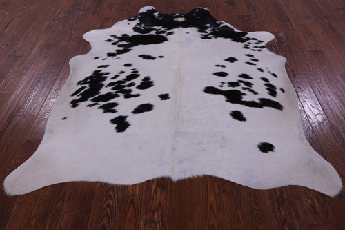 Black & White Natural Cowhide Rug - X-Large 7' 0
