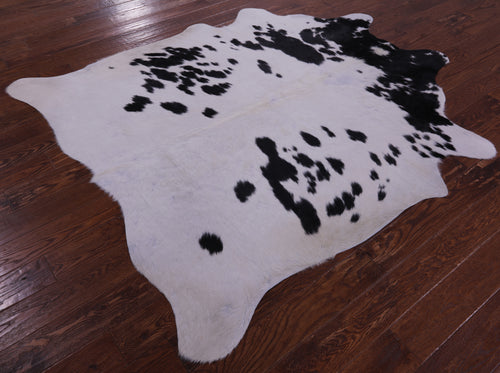 Black & White Natural Cowhide Rug - X-Large 7' 0