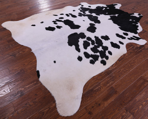 Black & White Natural Cowhide Rug - XX-Large 8' 6