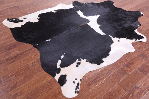 Black & White Natural Cowhide Rug - XX-Large 7' 4