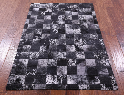 Black Salt & Pepper Patchwork Natural Cowhide Rug - 3' 4