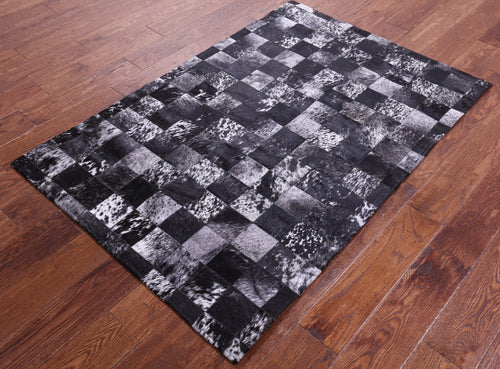 Black Salt & Pepper Patchwork Natural Cowhide Rug - 3' 4