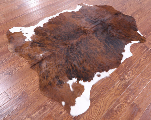 Brindle Natural Cowhide Rug - Large 6'4
